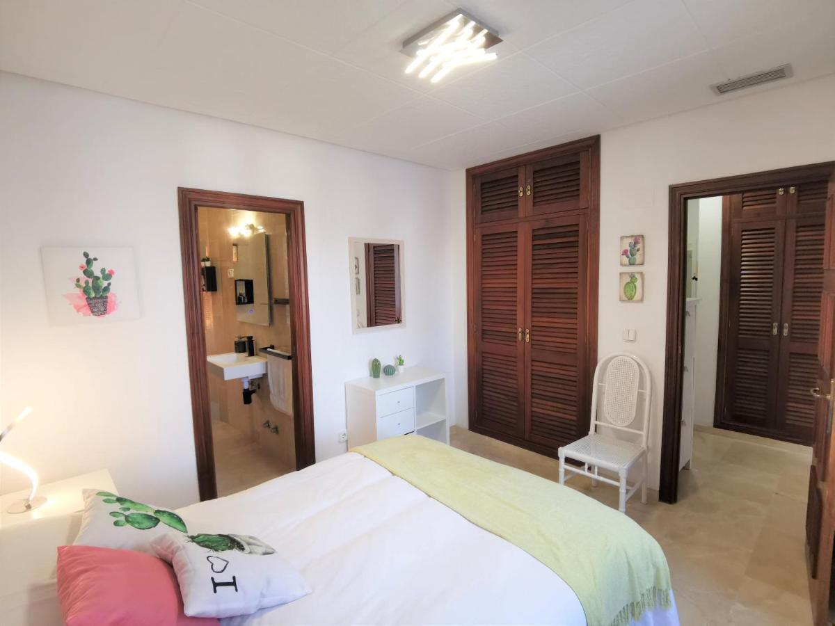 Nueva Andalucia - Penthouse Apartment Marbella Bagian luar foto