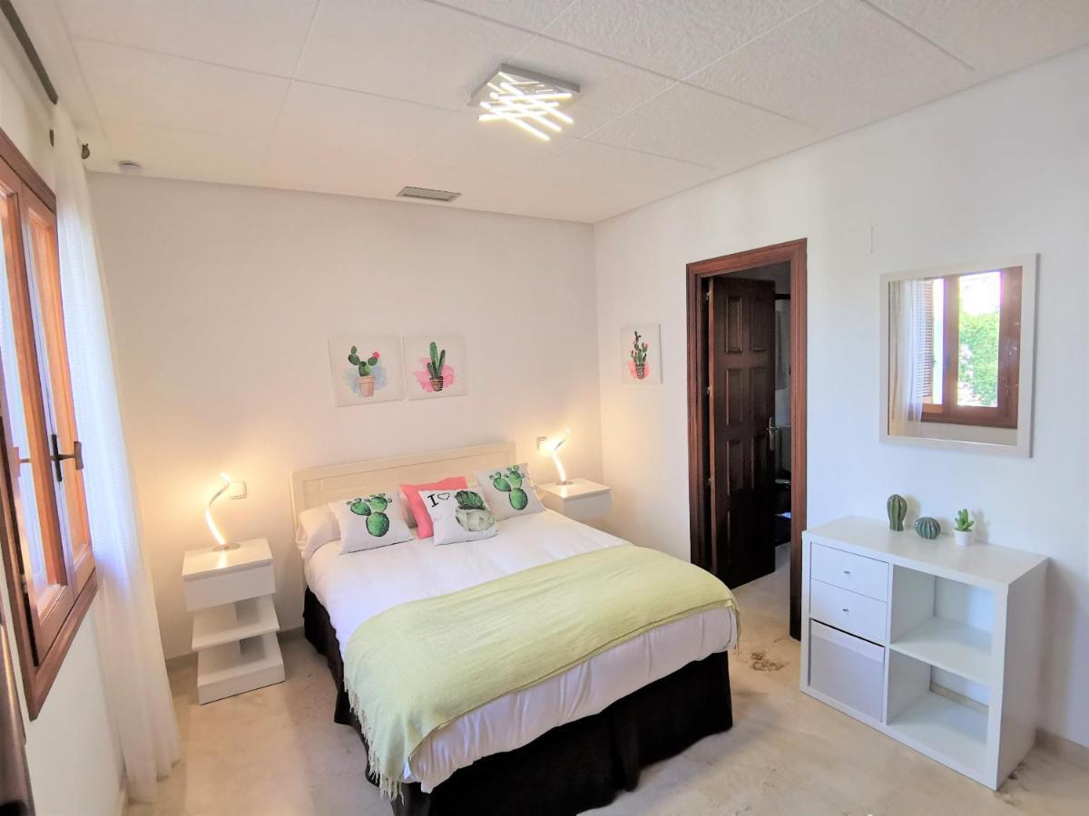 Nueva Andalucia - Penthouse Apartment Marbella Bagian luar foto