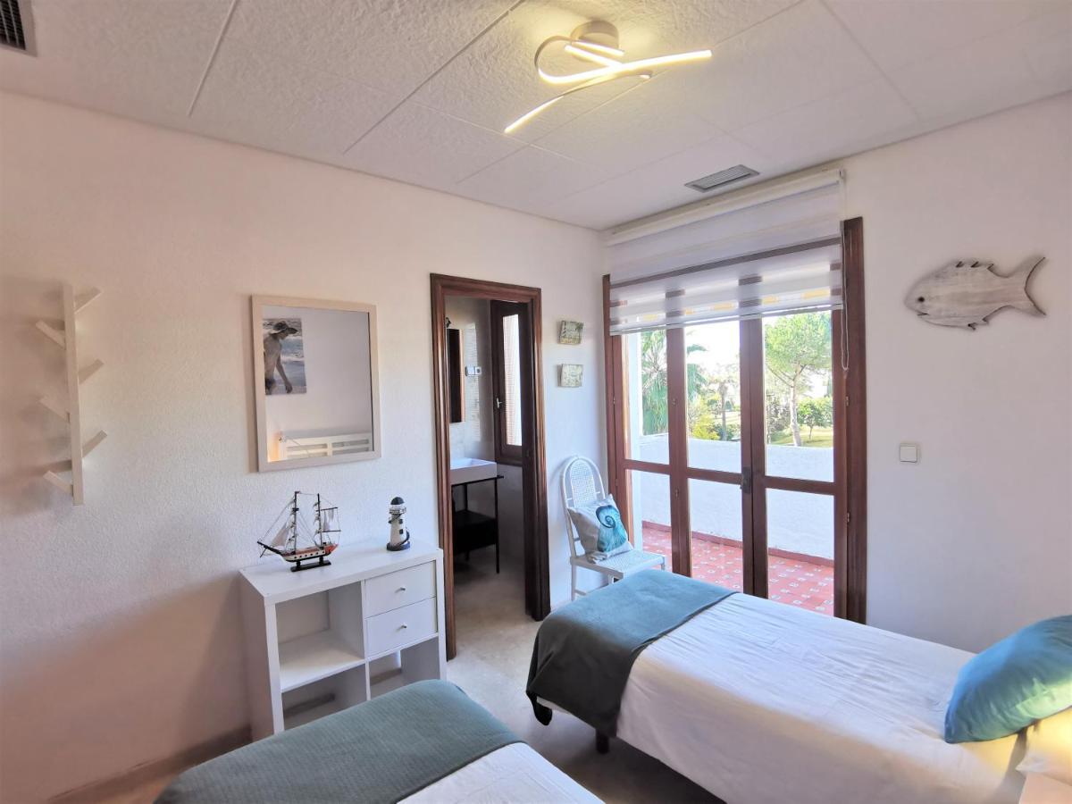 Nueva Andalucia - Penthouse Apartment Marbella Bagian luar foto
