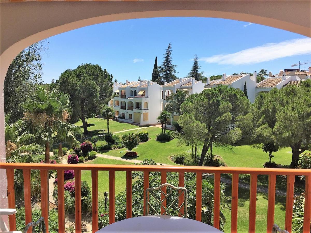 Nueva Andalucia - Penthouse Apartment Marbella Bagian luar foto